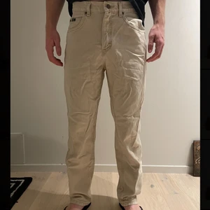 Lee jeans - Lee jeans straight fit unisex, skrynkliga…