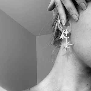 Smycken i äkta guld - Det stora med stjärnan är tyvärr sålt! Allt i äkta guld (pläterade). Oanvända helt nya. Frakt: 12kr