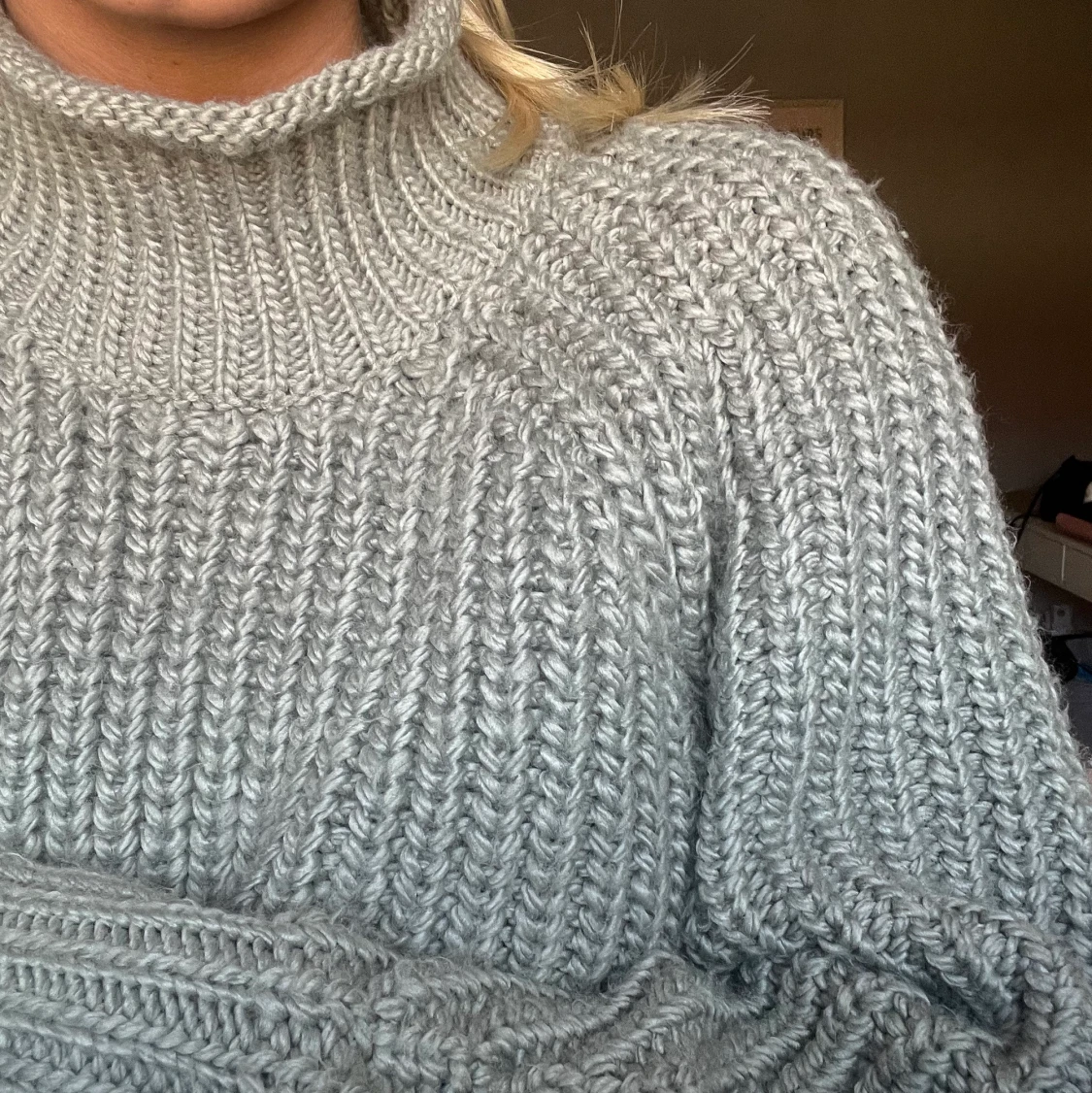 Stickad tröja  - 91