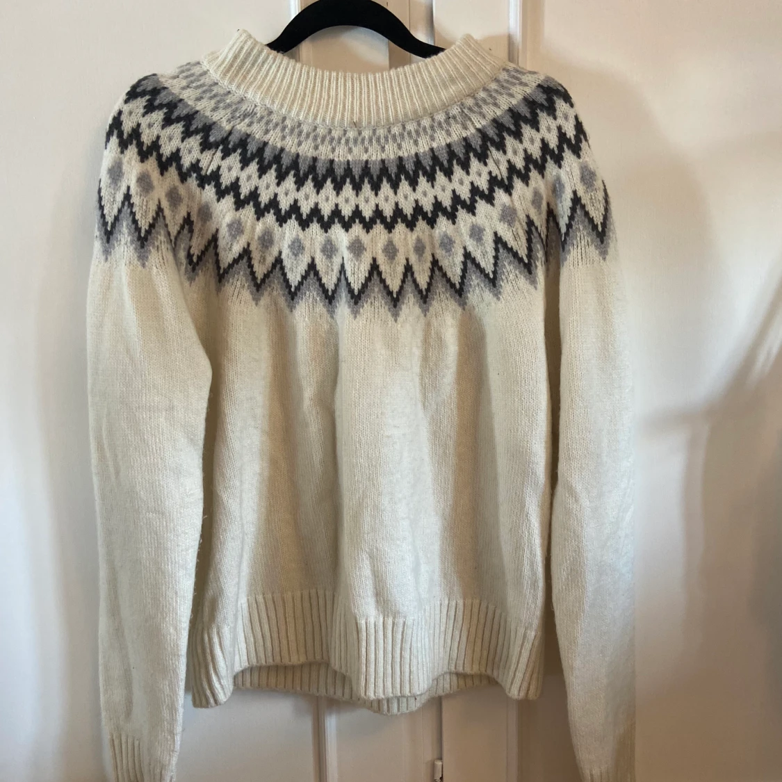 Stickad tröja 