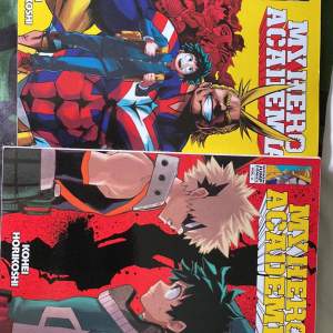 My Hero Academia vol. 1 & 2, manga. Säljer för 90kr/bok då dem är i nyskick. Böckerna läses från höger till vänster. Översatta från Japanska till Engelska. Betalning över swish och skickas på post<3