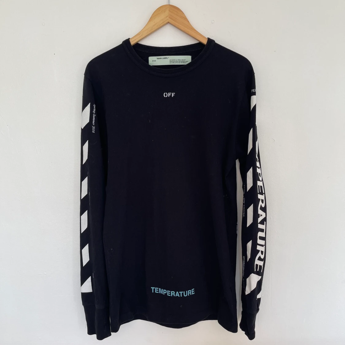 OFF WHITE Longsleeve SS18 Temperature
