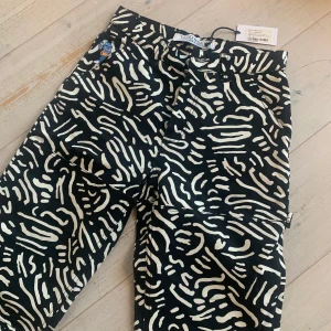 Byxor polar skate co - Helt oanvända 93 canvas byxor storlek 28/30