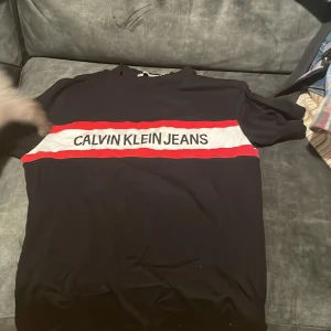 Calvin Klein Tshirt - Fet Calvin Klein tshirt som ej används längre 