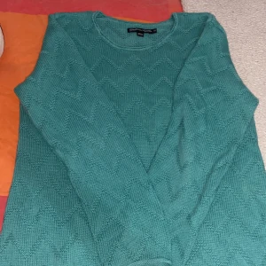Tickat tröja  - En stickat tröja ingen fel med den använder bara inte 