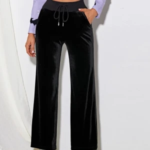 Sammets byxor - Nya byxor i sammet som är super sköna i storlek XS 