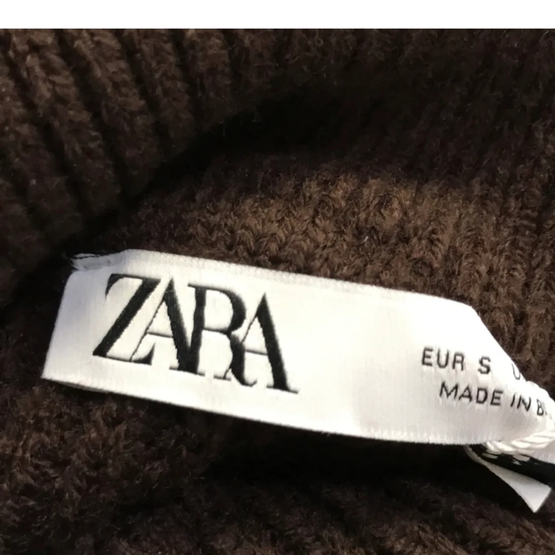 Zara klänning stickad  - 44