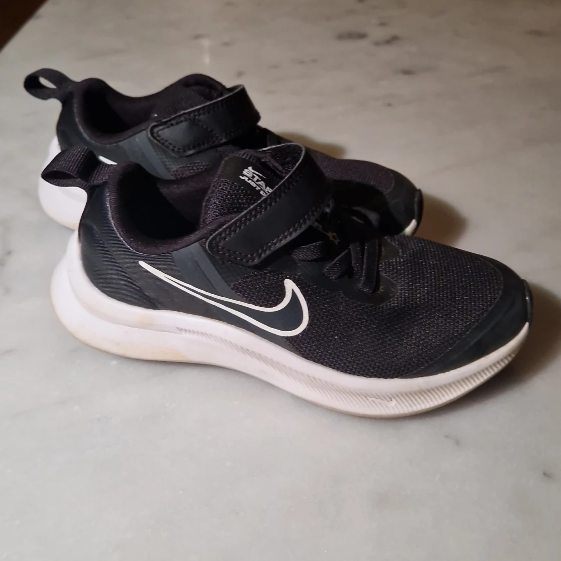 Nike sneakers 29,5 