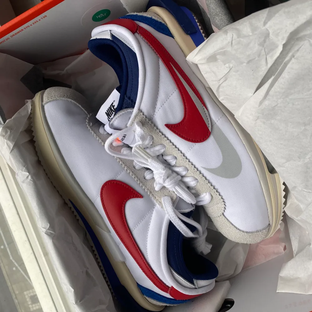 Nike Sacai Cortez  Sz 9,5 / 43  Brand new with box  Refs finns . Skor.