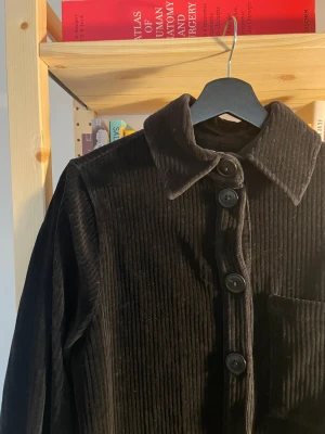 Överskjorta  - Överskjorta i Manchester oversize 💓