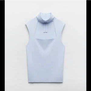 Zara topp - Säljer denna fina toppen som inte kommer till användning längre 💕