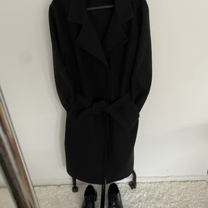 Jack - Använt några gånger i svart färg storlek M