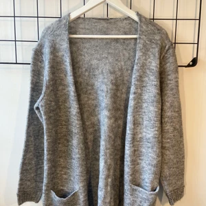 Kofta - Säljer denna supermysiga koftan!