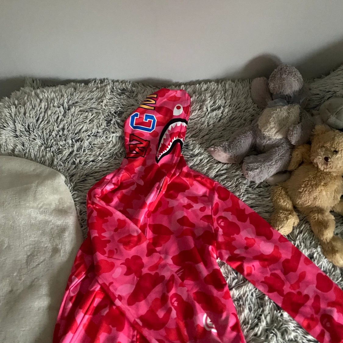 Rosa Bape Hoodie - 90