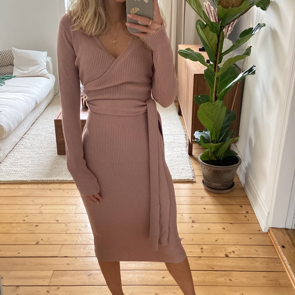 Stickad klänning - 90