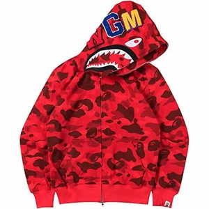 Zip up hoodie - En bape hoodie i storlek M, som är helt oanvänd pågrund av att det inte var min stil. Skriv till mig för flera bilder💕 Priset går att diskutera!