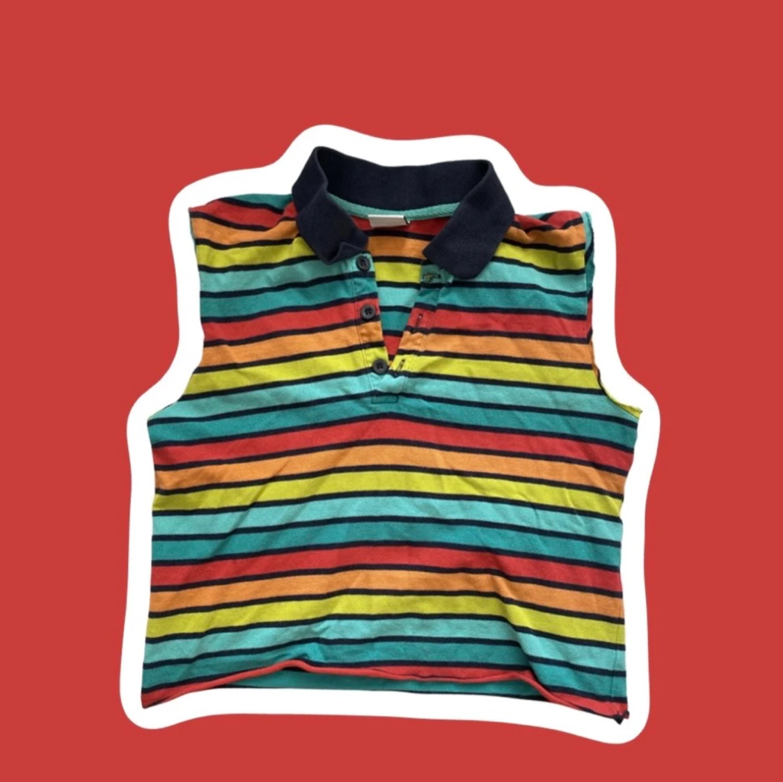 Fin randig croppad topp