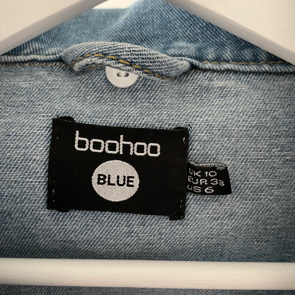 Trendig denimjacka från Boohoo - 91