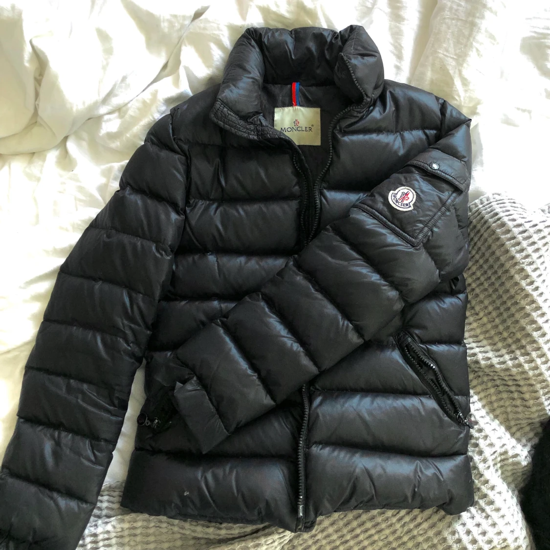Vintage dunjacka från moncler, svart