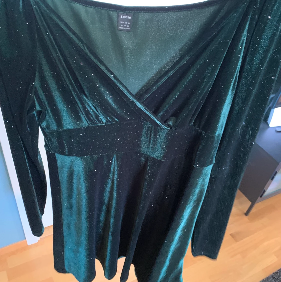 Mörkgrön glittrig klänning Shein - 91