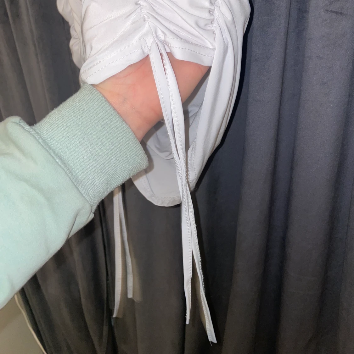 Vit sommar klänning från boohoo stl XS/S - 91