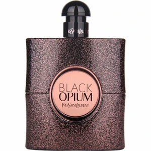 Yves Saint Laurent Black Opium EdT 50ml - Oöppnad Black Opium parfym från YSL (obs att det är eau de toilette och ej eau de parfum). Den här parfymen har utgått ur sortiment hos de flesta återförsäljarna så passa på 🙏  Säljs pga att som förmån av mitt jobb inom kosmetik så får jag massor av produkter i gåvor från olika företag, eftersom att jag verkligen inte behöver mer smink så säljer jag gärna vidare en del produkter 😊 