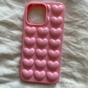 iphone 13 pro skal - Iphone 13 PRO skal. endast testad. möts upp i stockholm eller fraktar 🖤