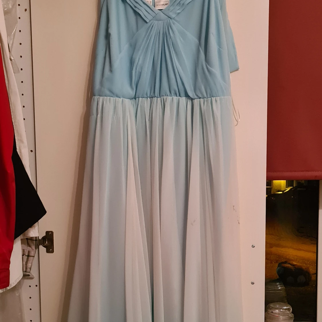 Balklänning säljes