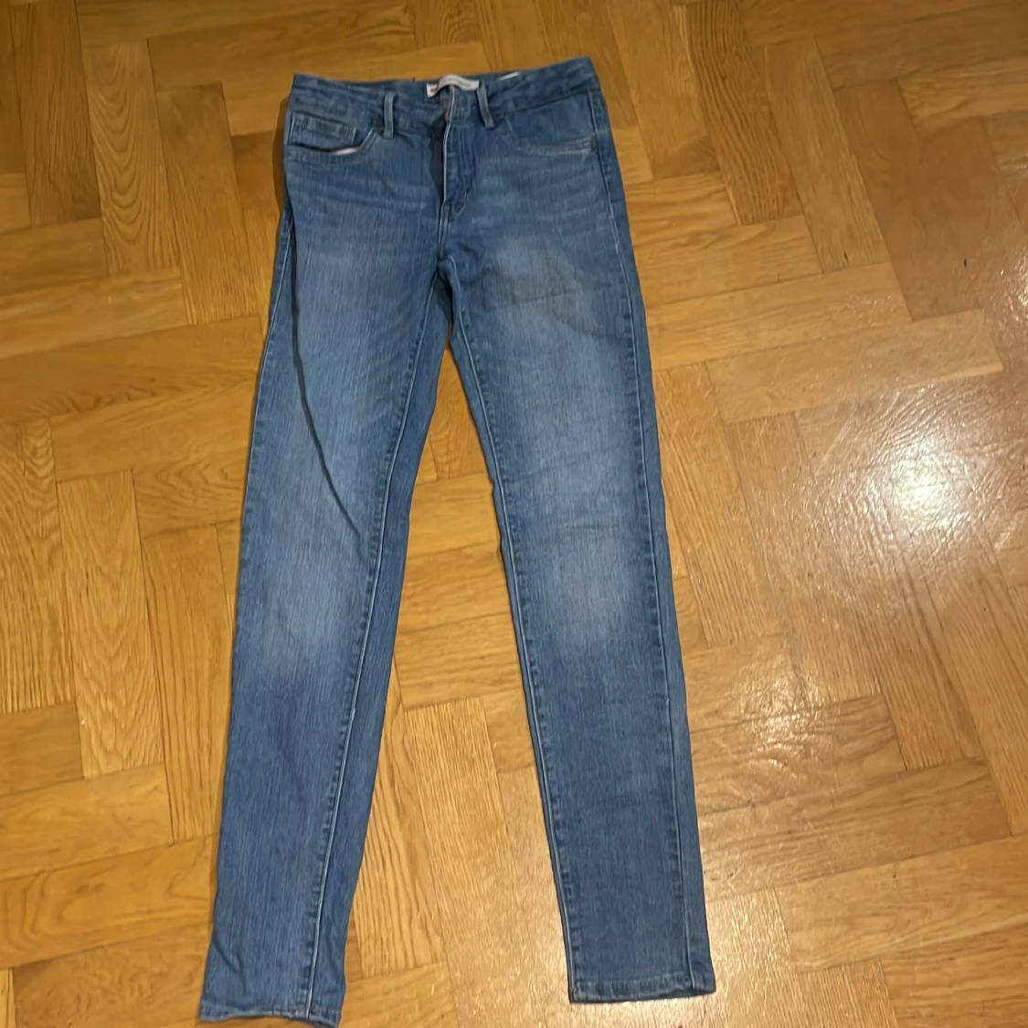 Levis 710 super skinny jeans