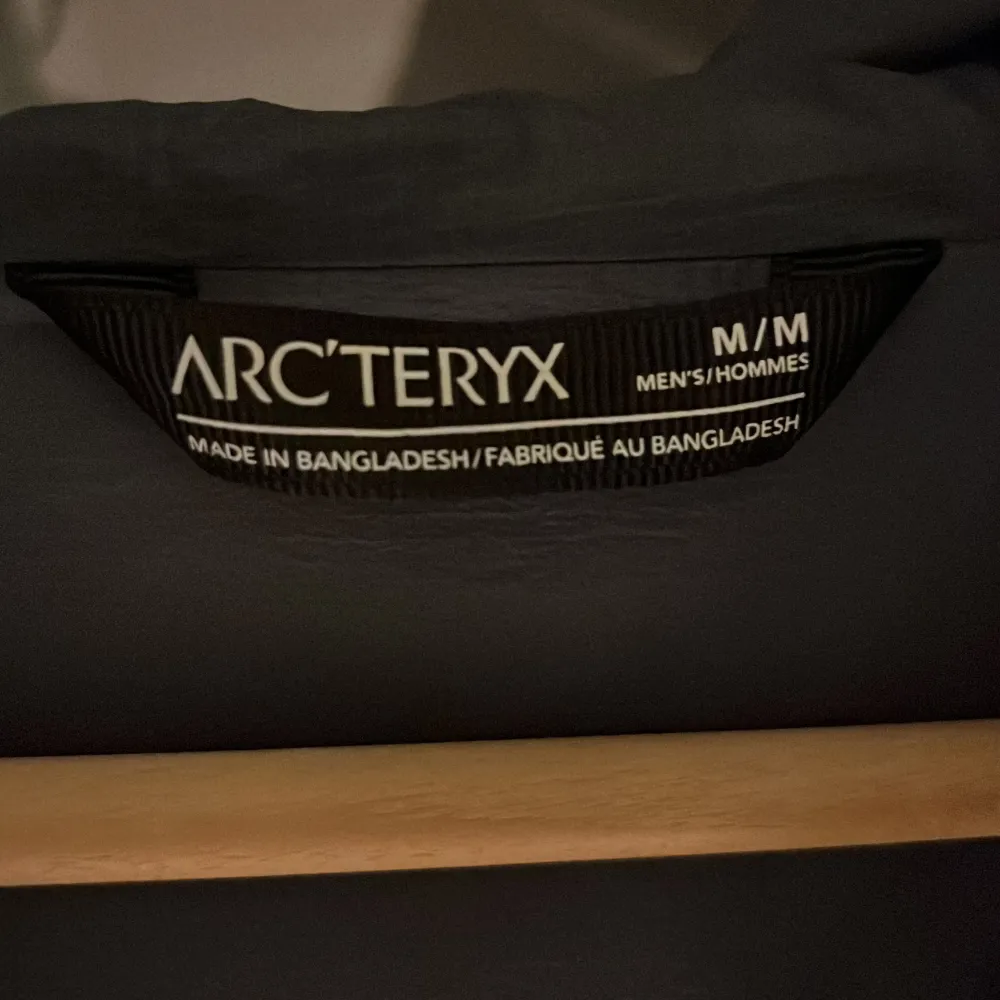 Arcteryx jacket Modell : sleeping bag, C 10/10. Köpare står för frakt. Jackor.