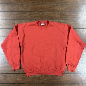 Champion Sweatshirt - Snygg blank vintage sweatshirt i storlek M! Bara att skriva om du undrar över något🙏 