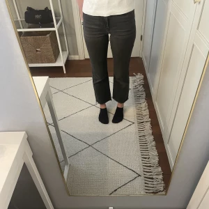 Jeans - Jeans från Gina tricot i storlek 34. Bra skick men för små för mig💓nypris 400kr, säljer för 150kr+frakt💓