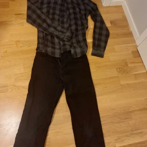 Skjort set med Manchester byxor  - Kan gå ner i pris:)