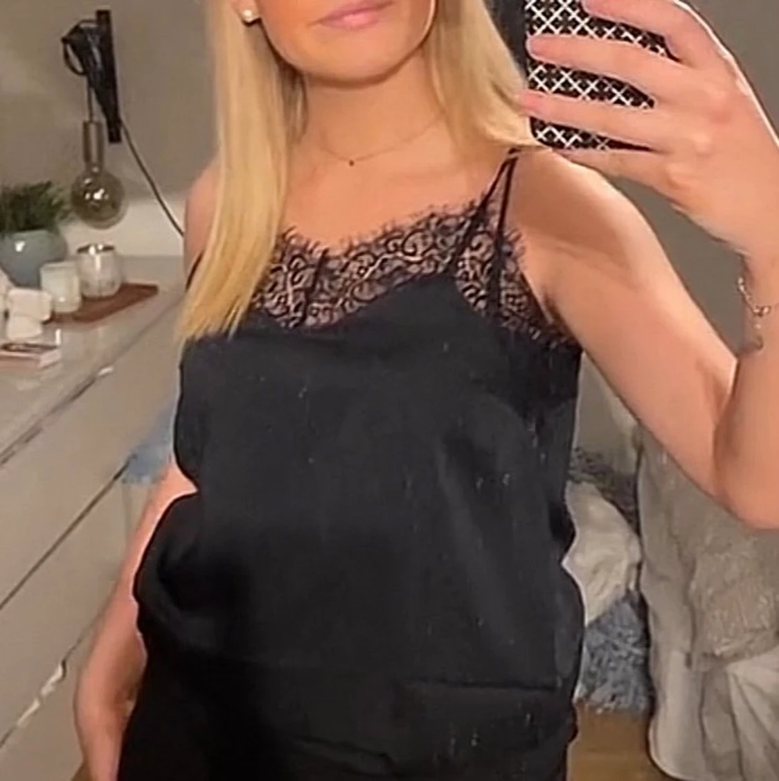 Klänning mer spets! - 91