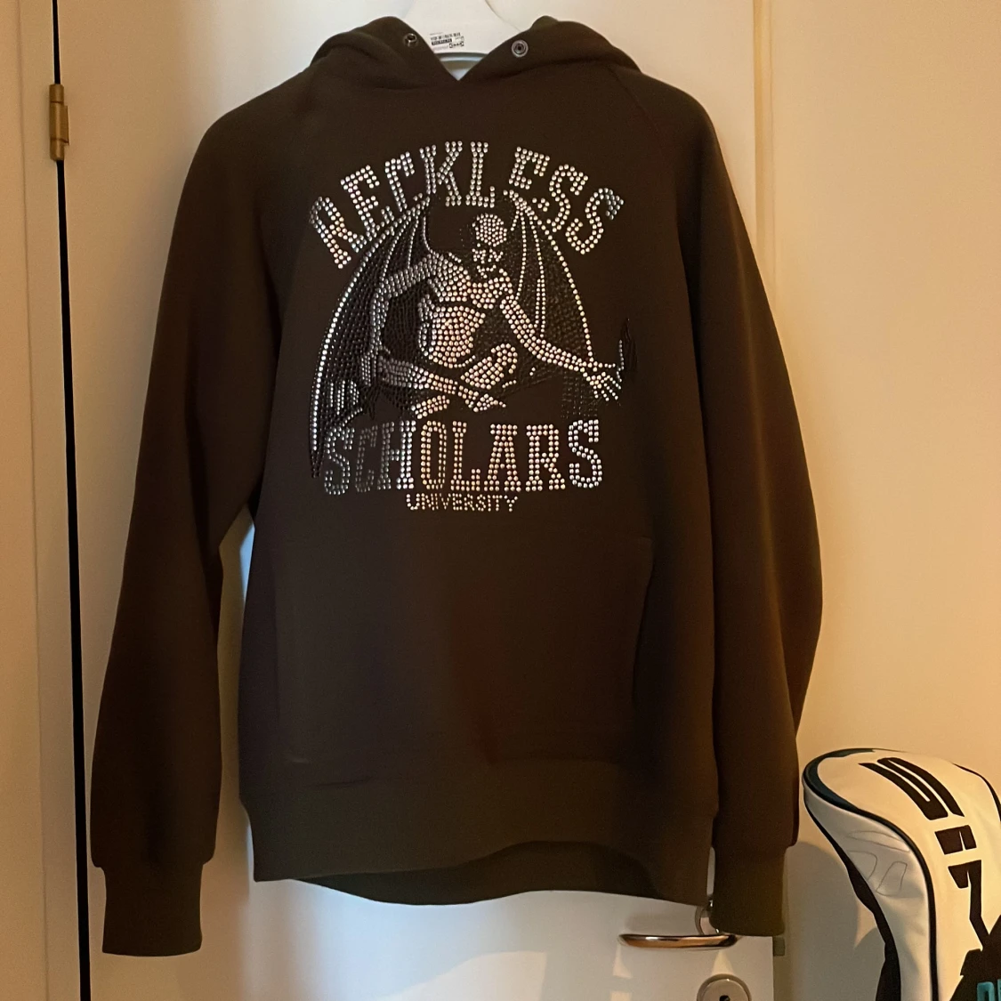 Reckless Scholars hoddie size M  - 90