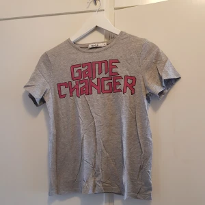 Nakd t-shirt - Storlek S 
