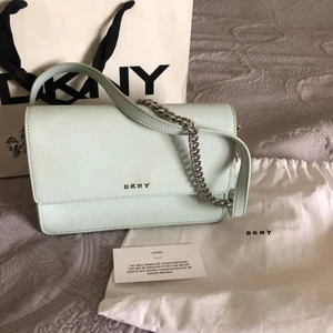 Original DKNY handbag - Brand new, protection bag in picture included