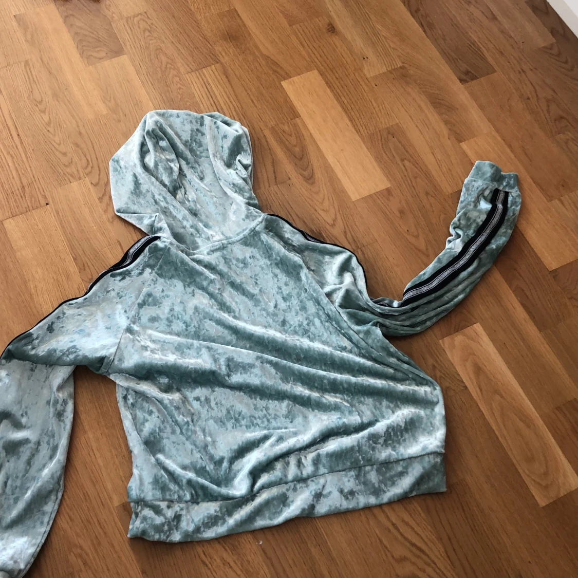 Hoddie virol (stav) matrial  - 91