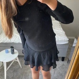 Kjol - Säljer denna populära kjol som är slutsåld nästan överallt just nu