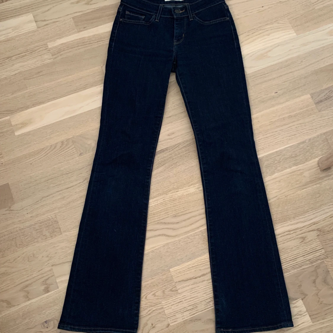 Levi’s Bootcut Jeans - 91