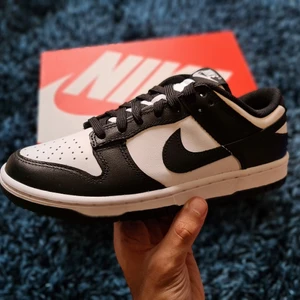 Dunk low panda - Wmns dunk low panda i storlek 40