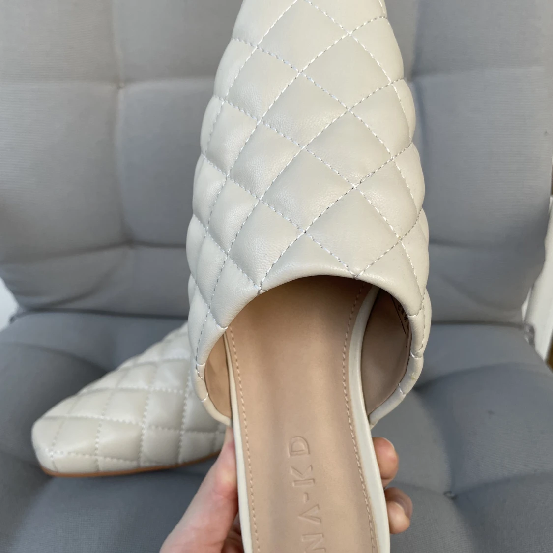 Nya mules i läderimitation  - 91