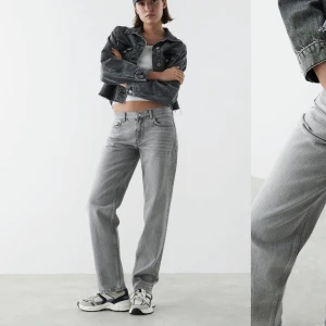 Super fina jeans - Säljer ett par jätte fina jeans i storlek 32 , köpte dom här på Plick men då det var för stora på mig, fint skick💞