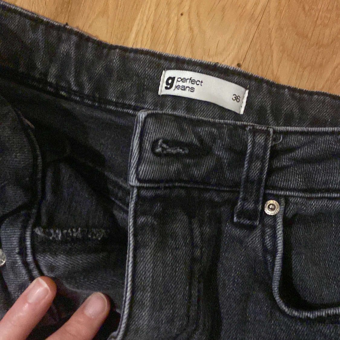 Svart jeans Gina Tricot sz36 - 90