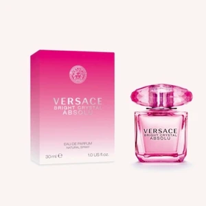 Parfym  - Har en helt ny Bright Crystal Absolu EdP 30 ml från Versace som inte kommit till användning. Nypris är 605kr säljs för 300 + frakt🥰🌸