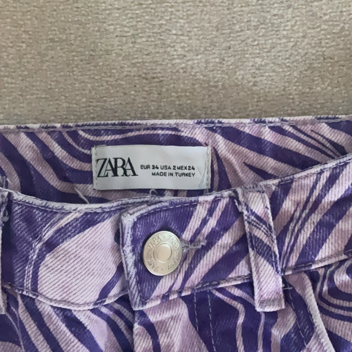 Mönstrade jeans  - 90