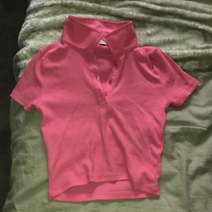 Topp - En rosa topp som kommer från new yorker knappt använd. Storlek xxs 