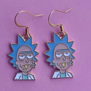 Cartoon örhängen 💙 - Nickelfria krokar och fri frakt 💙