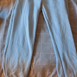 Gina mjukis - Jag säljer nu dessa super bekväma gina mjukis i ljus blå. Pga att de har nästan aldrig kommit till användning 💞pris kan diskuteras