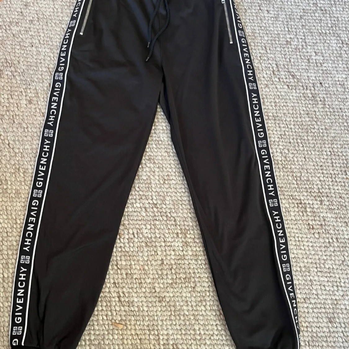 Äkta GIVENCHI byxor